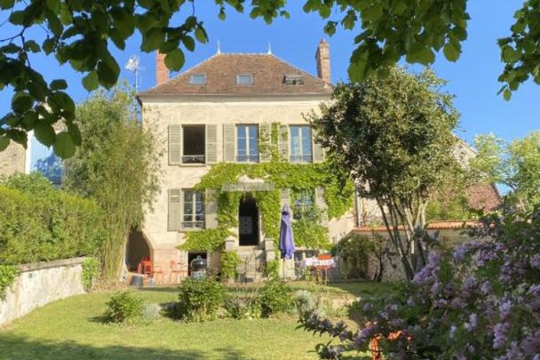 Maison 7 pièces du 19ème siècle - Photo 1