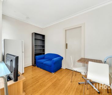 Fully Furnished Lovely 3 Bedroom Apartment - Available for Lease! - Photo 1