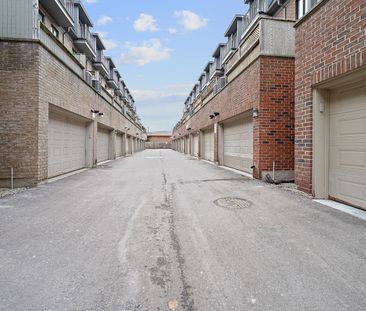 For Lease - 262B Bering Avenue, Toronto, Ontario - Photo 4
