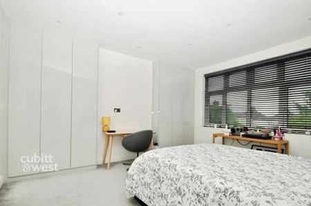 3 bedroom semi-detached house to rent - Photo 4