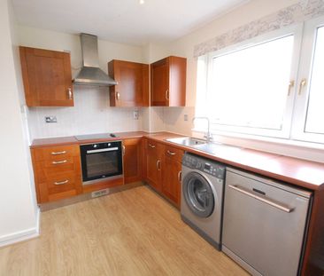 2 bedroom apartment to rent - Photo 3