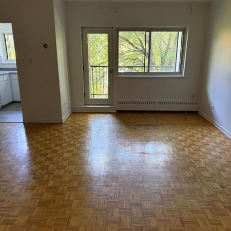 2 CH - 1 SDB - Montréal - $1,417 /mo - Photo 3
