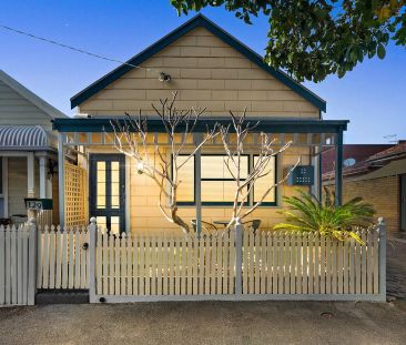 Victorian Cottage - Photo 4