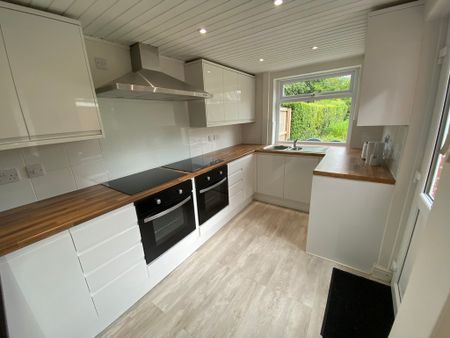 Third Avenue, Heworth - P1319 - Photo 4