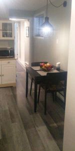 Superbe 3½ meublé – Tout inclus - Lac Beauport - Photo 3