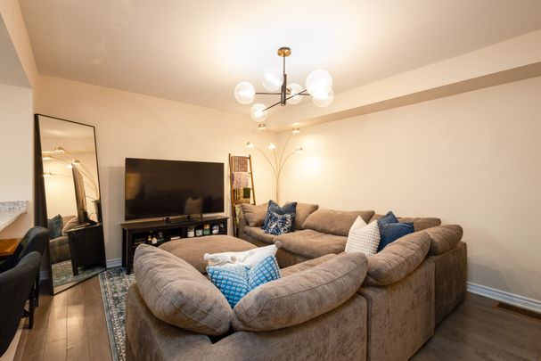 For Lease - 75 Bond Head Court, Milton, Ontario - Photo 1