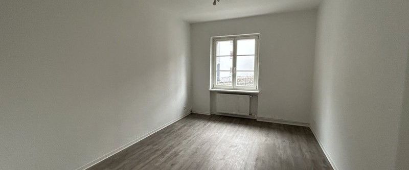 Erste eigene Wohnung als Belohnung! - Foto 1