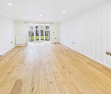 3 bedroom terraced house to rent - Photo 1