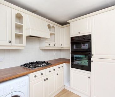 2 bedroom terraced house to rent - Photo 5