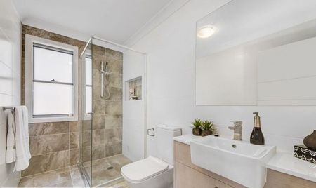 Stylish Family Home in One of Ermington's Most Convenient Locations - Photo 4