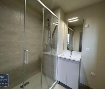 Location Appartement 2 pièces 34m² DOLE 39100 - Photo 3
