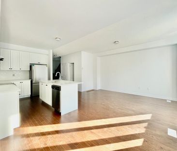 For Lease - 83 Milady Crescent, Barrie, Ontario - Photo 4