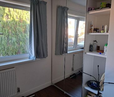 Room in a Shared House, Burgess Road, SO16 - Photo 1