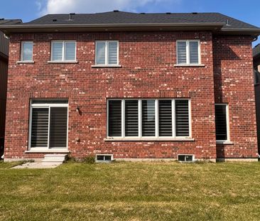 For Lease - 40 Mclean Avenue, Collingwood, Ontario - Photo 1