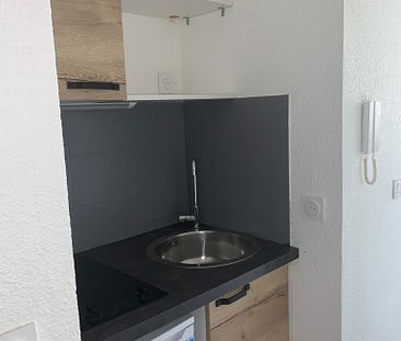 Location Studio en résidence étudiante University Meissonier, Fac d... - Photo 6