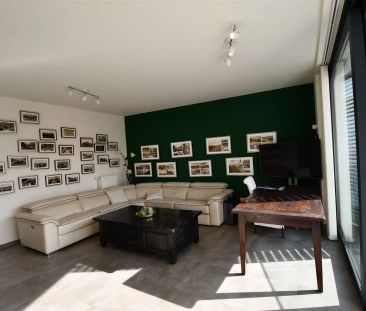 Appartement met 2 slaapkamers en terras in Sint-Niklaas - Photo 3