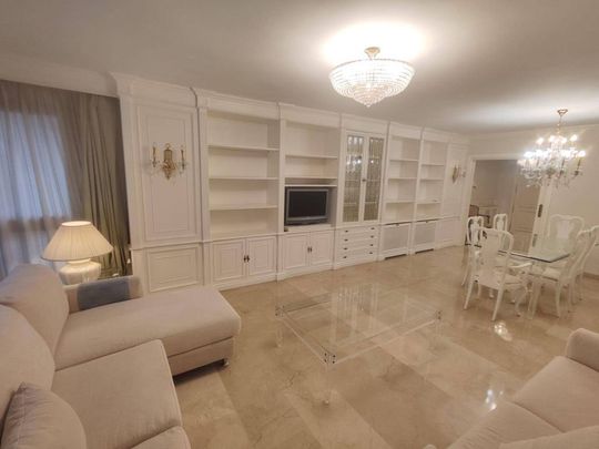 4 room luxury Apartment for rent in Valencia, Spain - Photo 1