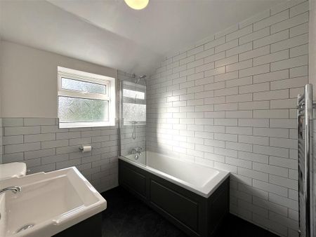 2 bedroom terraced house to rent - Photo 5