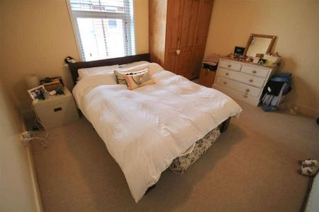 Napier Road, Southsea, PO5 - Photo 3