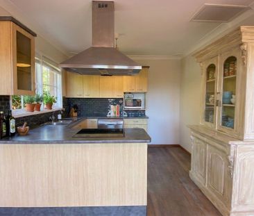 Just Listed - Low Maintenance with Peaceful Bush Views - Photo 4