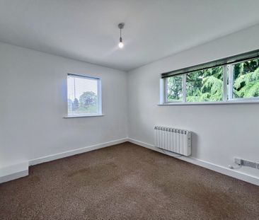 Thorne Road, Wentworth Lodge, DN2 - Photo 6