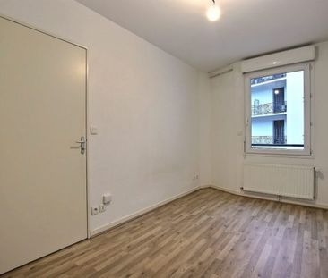Appartement F 2 - Rue Eugène Gilbert - Parking - Photo 3