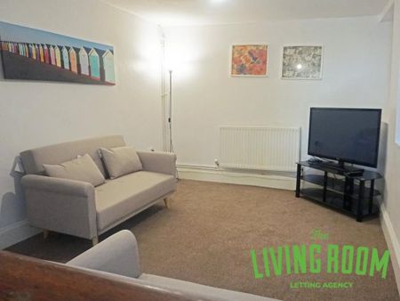 5 bedroom house to rent - Photo 2