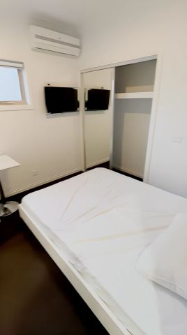 Room 3 in 8b8b - Photo 3