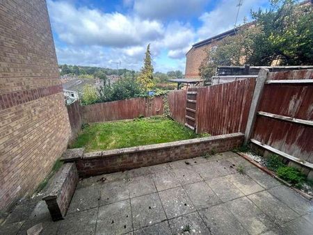 Barley Rise, Northfield Rd, Harpenden, AL5 - Photo 2