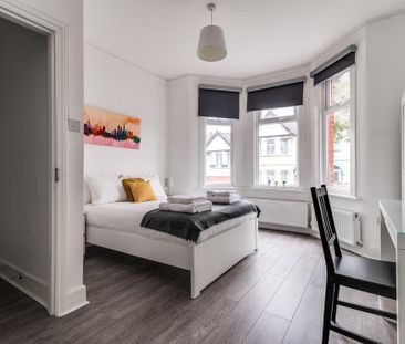 2 bedroom apartment to rent - Photo 5