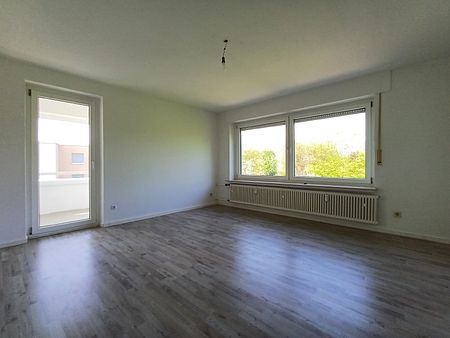 Eisessen auf dem sonnigen Südbalkon - Foto 2