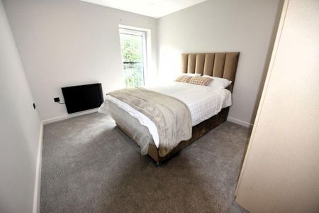 2 bedroom flat to rent - Photo 3