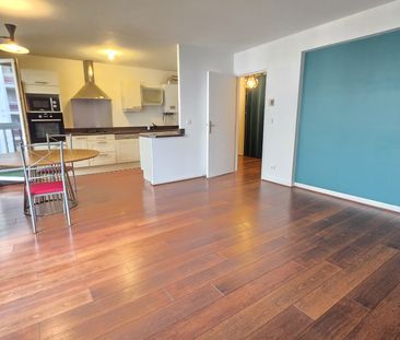 Location Appartement 4 pièces 81m² ANGLET 64600 - Photo 2