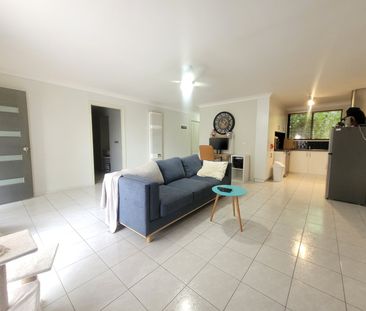 3/561 Woodbury Court, Lavington NSW 2641 - Apartment For Rent | Domain - Photo 2