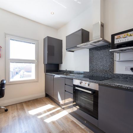 1 bed studio flat to rent in Osborne Terrace, Jesmond, NE2 - Photo 3