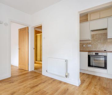 1 bedroom maisonette to rent - Photo 3