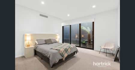 Coveted beachside address - Photo 5