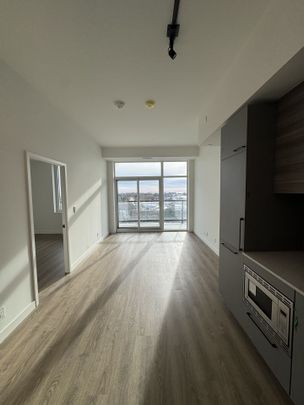 For Lease - 1050 Eastern Avenue Unit# 810, Toronto, Ontario - Photo 1