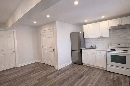 For Lease - 72 Churchill Street, St. Catharines, Ontario - Photo 5