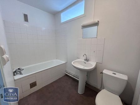 Location Appartement 1 pièce 28m² LIMOGES 87000 - Photo 2