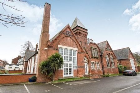 Devonshire Park, Chesterfield, S43 - Photo 2