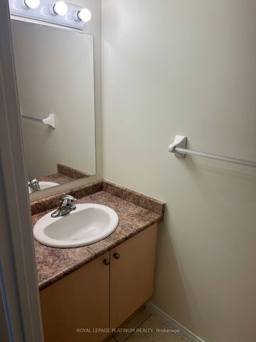 Condo Townhouse For Lease | X8138958 - Photo 5