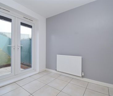 Rhubarb Hill, Wakefield - Photo 2