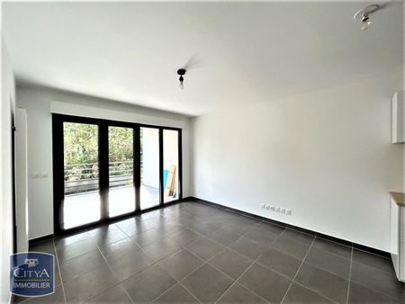 Location Appartement 2 pièces 40m² AIX EN PROVENCE 90ème - Photo 2