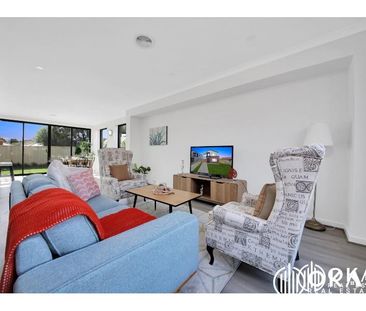 Brand New Luxury Townhouse for Lease - Photo 3