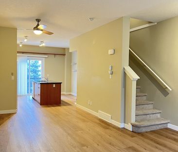 344 Silverado Common Southwest, Calgary - Photo 5