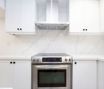 For Lease - 6 Westacott Crescent, Ajax, Ontario - Photo 5