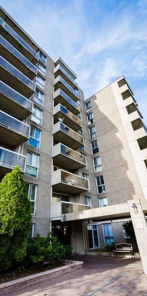 1 CH - 1 SDB - Côte Saint-Luc - $1,250 /mo - Photo 1