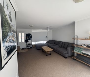 5/5a Boldon Close, 2290, Charlestown - Photo 2