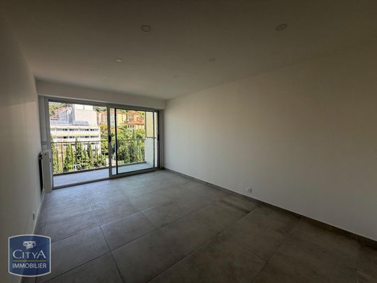 Location Appartement 1 pièce 33m² NICE 06300 - Photo 1